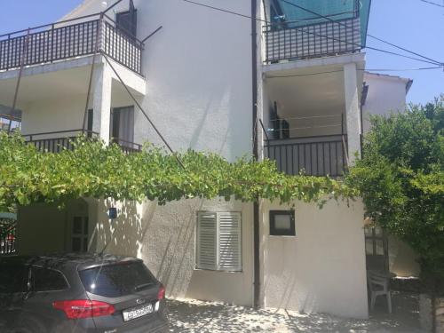 Apartments Iva i Marko
