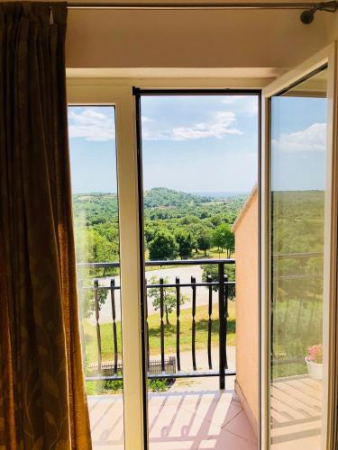 Surrounding environment, Guest House Maxi in Golas