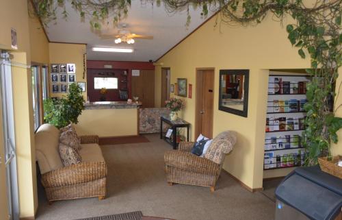 Arbor Inn of Historic Marshall – Marshall, MI