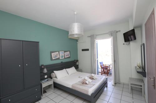 Kini Bay - image 6