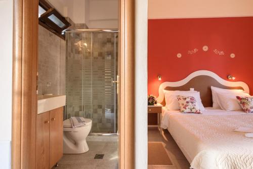 Bathroom, Antigoni in Lampi