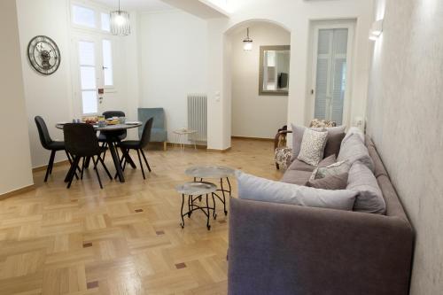 Luxury three bedroom Apartment in Kolonaki - image 5