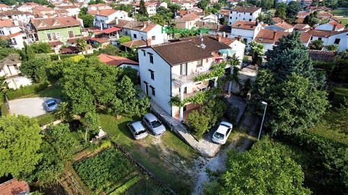 Apartments Coki - image 10
