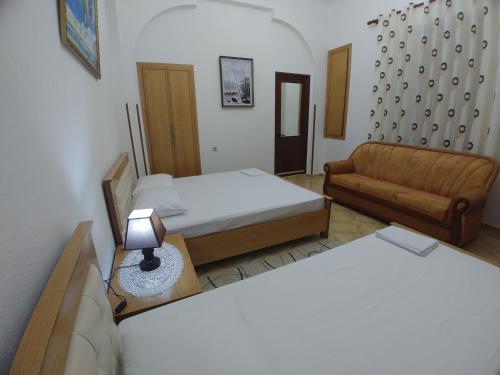 Guest House Urat