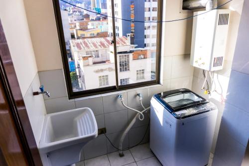 One-Bedroom Apartment image 2