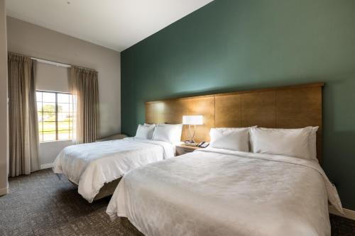 Staybridge Suites - Lake Jackson, an IHG Hotel