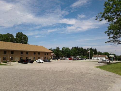 Viesnīcas āriene, Oakridge Motel in Ņūveigo (MI)