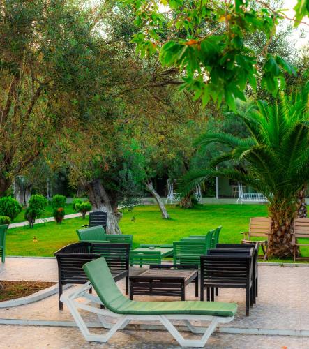 Kayalar Blue Beach Hotel in Sazlı