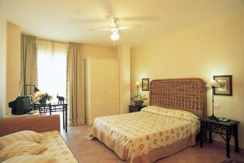 Double Room image 8
