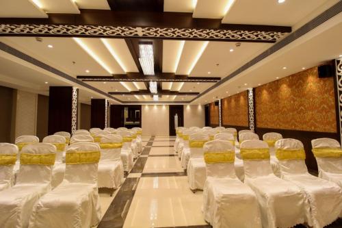 Hotel Vista Inn – Navi Mumbai, KY