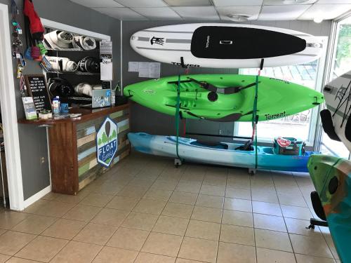 The Wanderoo Lodge - image 3