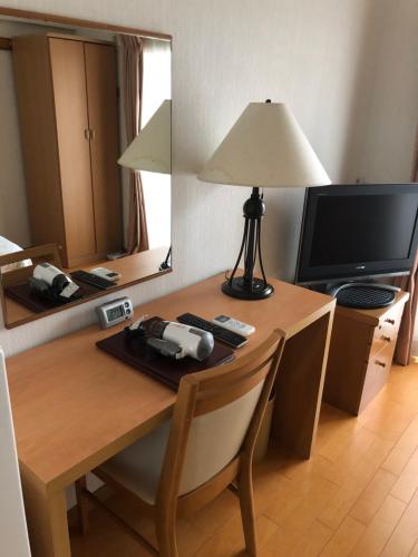 One-Bedroom Apartment - Non-Smoking image 10