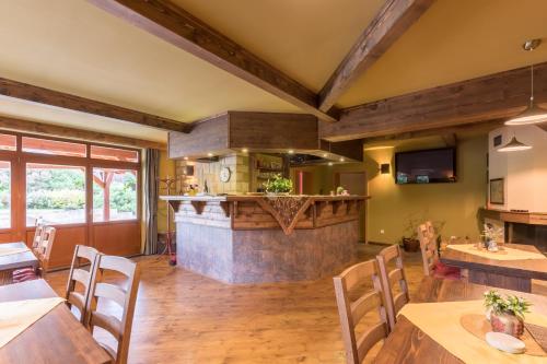 บริการและสิ่งอำนวยความสะดวก, Rekreacni dum s bazenem Horni Brusnice 301 in ฮอร์นีบรูสนิเซ