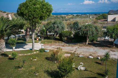 Asteras Paradise - image 14