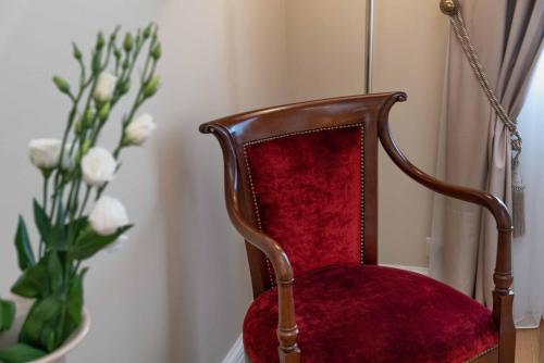 Noble Suites - image 11