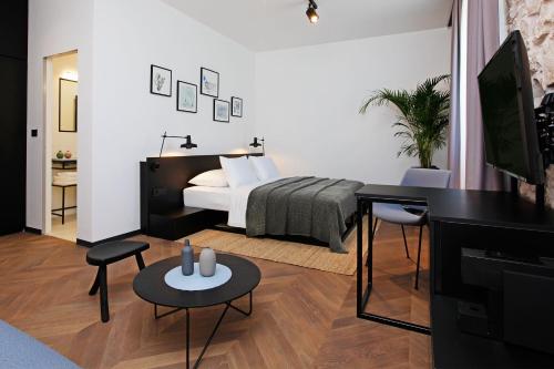 Boutique rooms Kastel Ismaeli - image 13