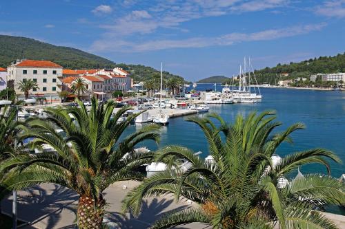 Boutique rooms Kastel Ismaeli - image 10