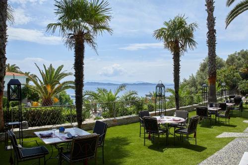Restaurant, Eagles Palace - Small Luxury Hotels of the World  in Khalkidiki