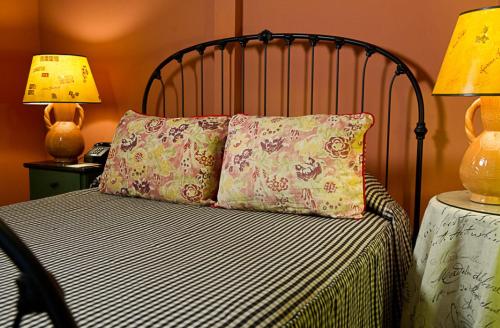 Hotel Boheme - image 3