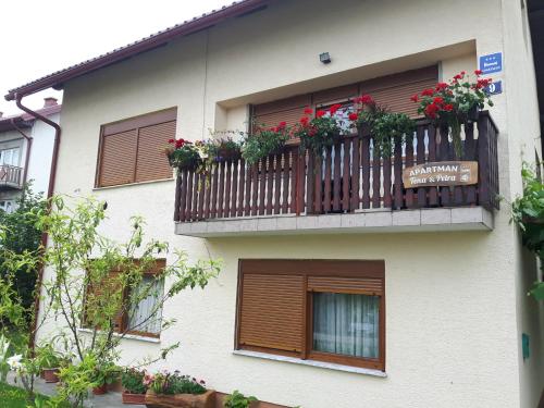 Apartman Petra & Tena - Location saisonnière - Slunj