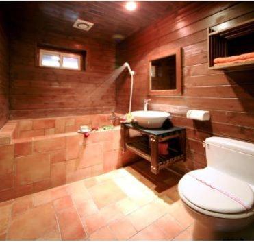 名庐假期大饭店 名庐假期大饭店