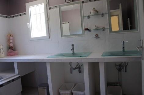 Beautiful holiday cottage with private swimming pool in Cotignac in the Haut Var in Provence