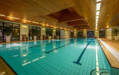 Плувен басейн, Castletroy Park Hotel Suites in Грууди