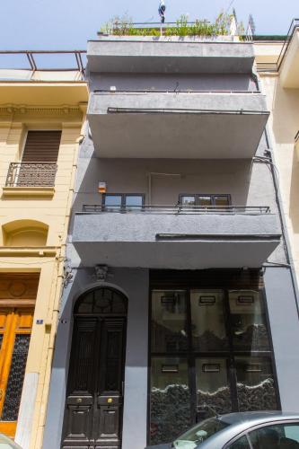Soho Apartments - image 8