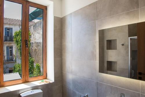 Sofita Hotel - image 4