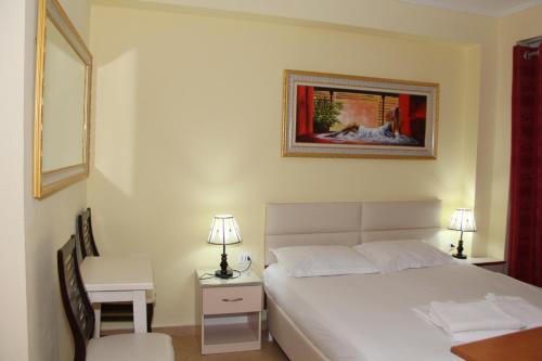 Republika Hotel - image 2
