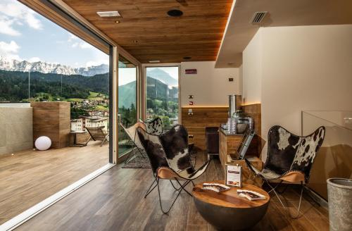 Balkons/terase, Brunet - The Dolomites Resort in Tonadico