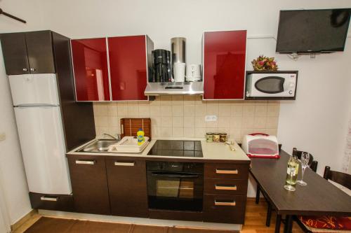 Apartments Finida - main image