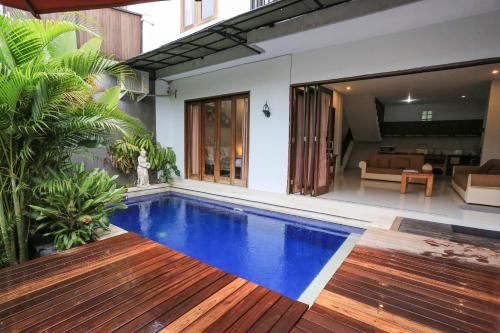 Nyoman Villa Sanur