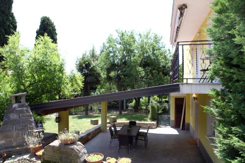 外部景觀, Serenity Apartments CB in 魯斯亞