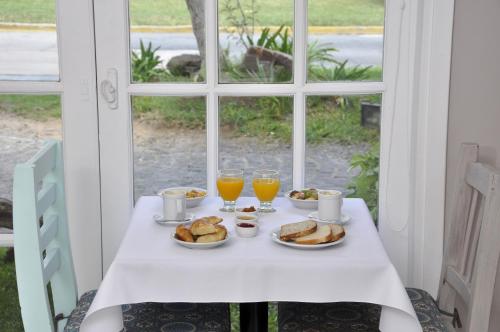 Food and beverages, Posadas de las Aguilas near Ministro Pistarini International Airport