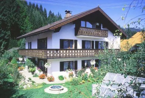 Ferienwohnung Steinhauser in Klais, Deutschland