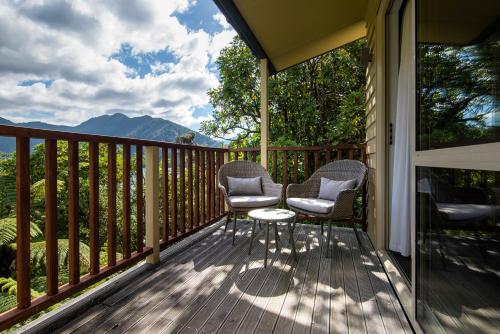Balkons/terase, Punga Cove Resort in Endeavorinleta