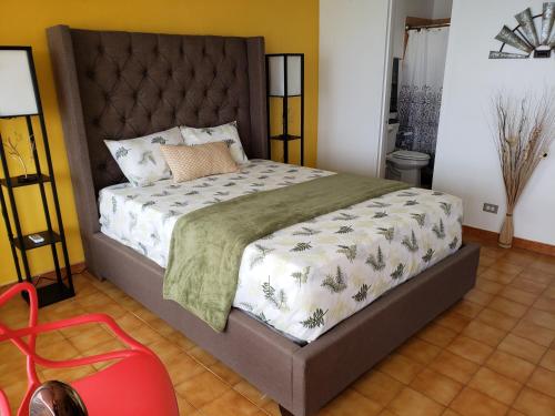 Guestroom, Gorgeous beach front studio with electricity water AC in Luquillo