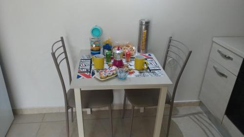 Breakfast in Naples 5