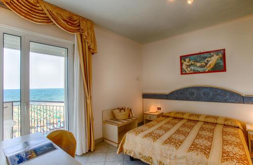 Hotel Elpiro Room Type - Double Room with Balcony and Sea View