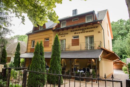 Ambrózia Szálláshely és Étterem - image 12