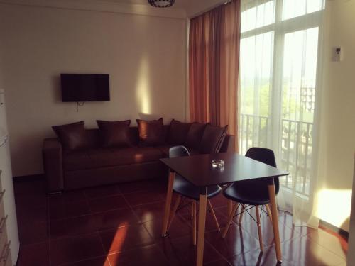 Studio apartment with great view, Ureki (foto 3)