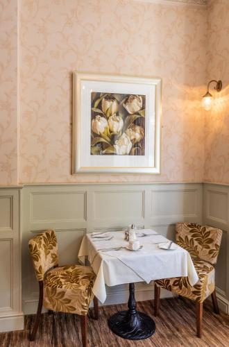 The Devonian in Douglas