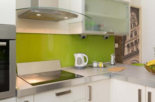 PLR-Royal luxury apartment - image 2