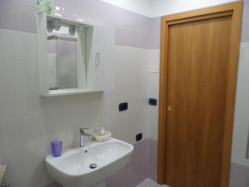 A Casa di Nelly Room Type - Twin Room with Private Bathroom