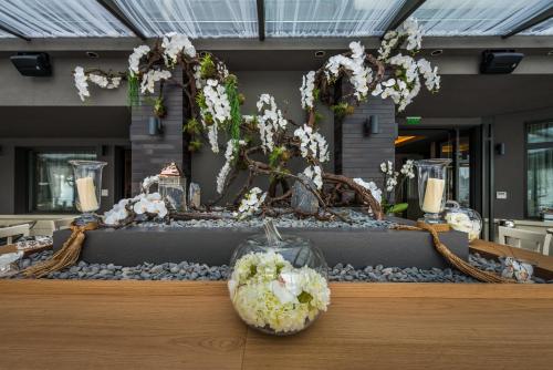 149747824 All Seasons Residence Hotel - Free parking