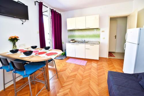 Apartments Villa Milenka 4