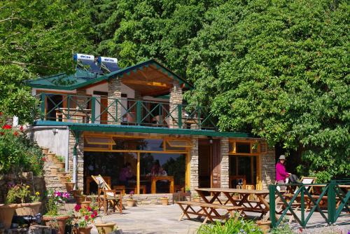 外部景觀, Binsar Forest Retreat in 賓沙
