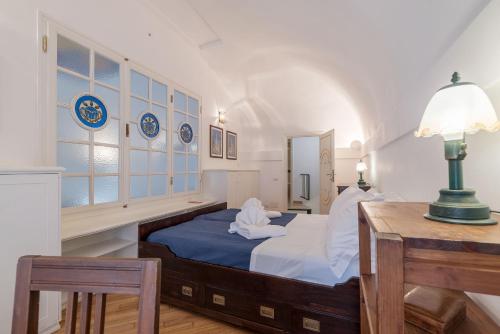 Campitelli Fascinating Apartment - image 12