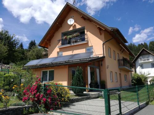  Haus Elvira, Unterkunft in Sankt Stefan an der Gail